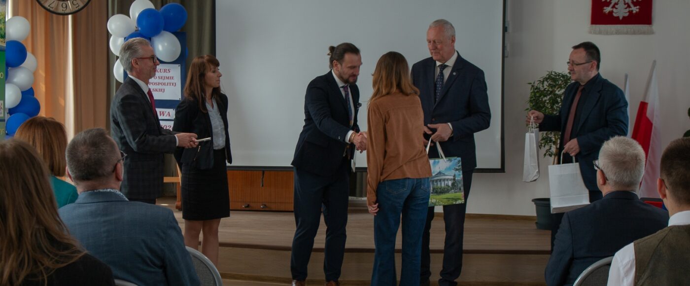 KONKURS (26 z 33)wyr